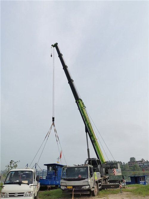 崇义县桥梁建设吊装案例